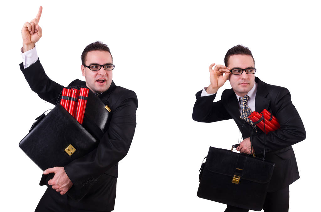     Bouton de destruction: un technicien en technologie sabote les systèmes de travail après son renvoi.