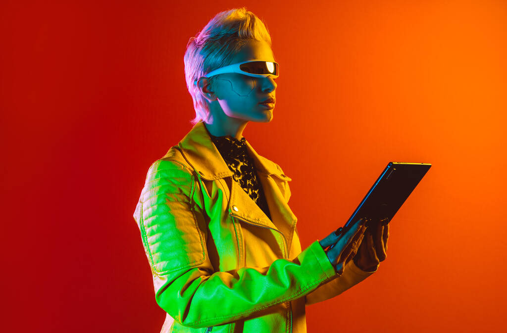 Étiquetage obligatoire du contenu produit par l'intelligence artificielle