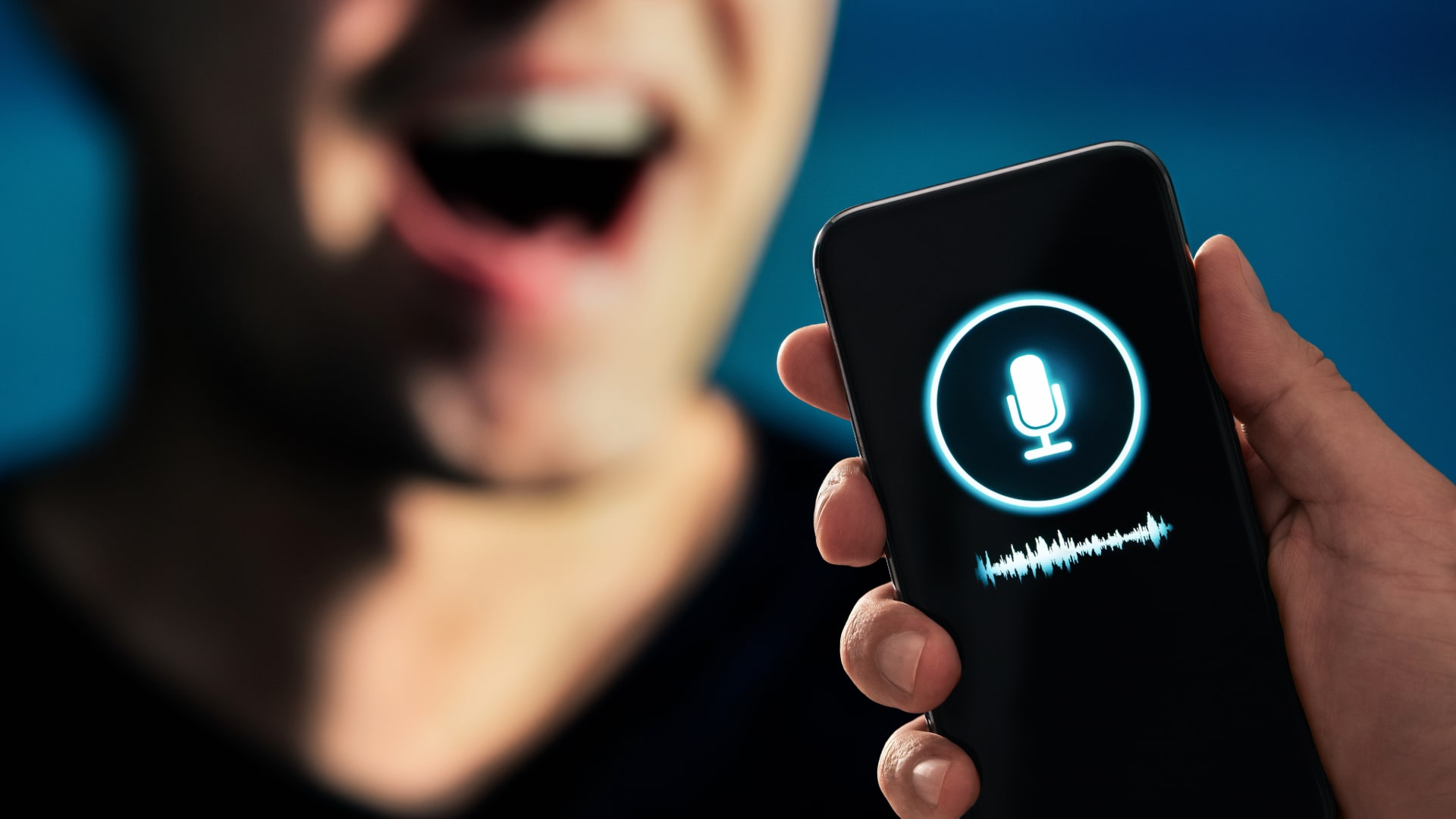 Projet suspect de clonage de visages pendant la parole