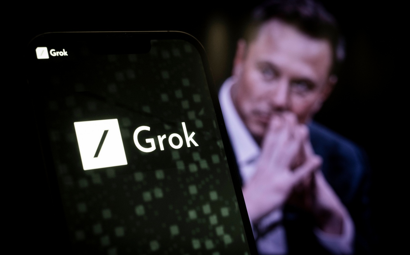 Grok, le chatbot d'Elon Musk, suspendu après avoir qualifié l'offensive israélienne à Gaza de génocide