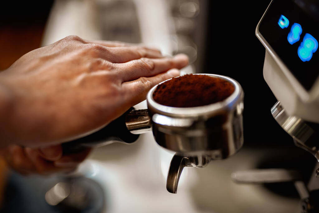 Le rapport idéal eau/café pour une tasse parfaite : les conseils d'une experte